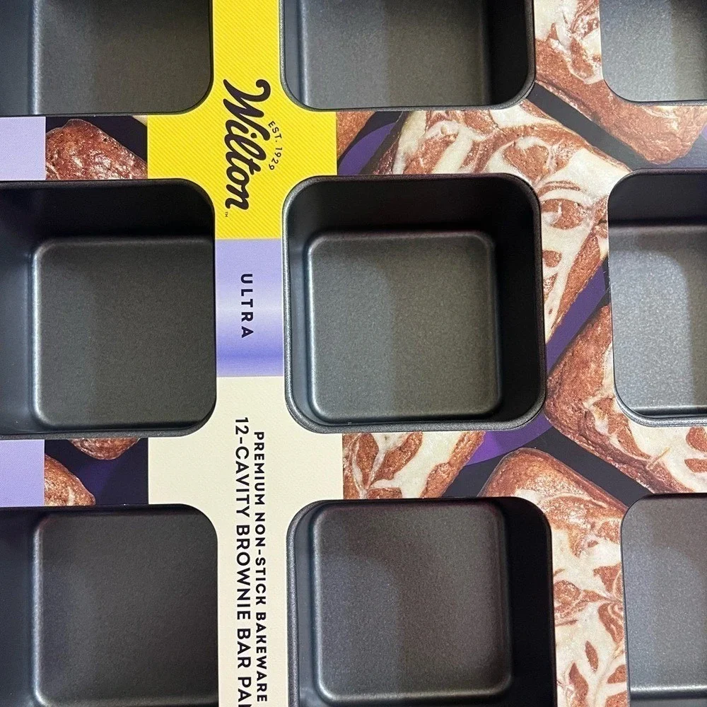 Wilton Ultra Brownie Bar Pan Bakeware 12 Cavity Non Stick Dishwasher Safe NWT